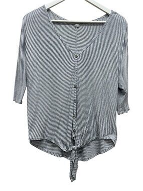 Green Envelope Women's Striped Rayon Button Tie Front V-Neck Blouse L 3/4 Sleeve